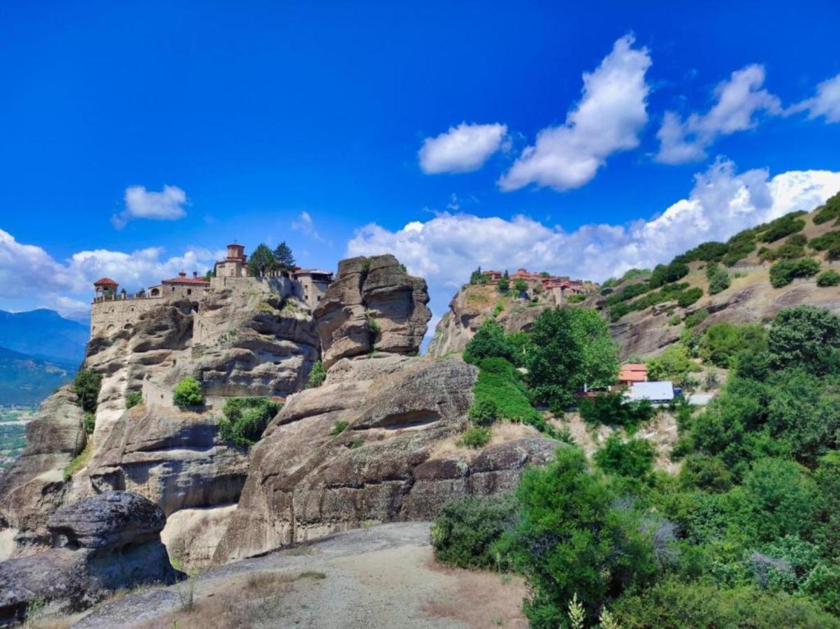 卡兰巴卡Enjoy Meteora Three公寓 外观 照片